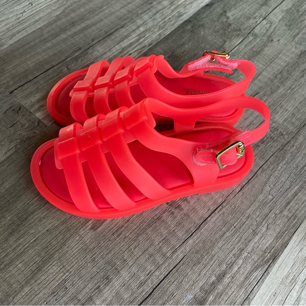 NEW Mini Melissa Flox Sandals, hot pink size 8
